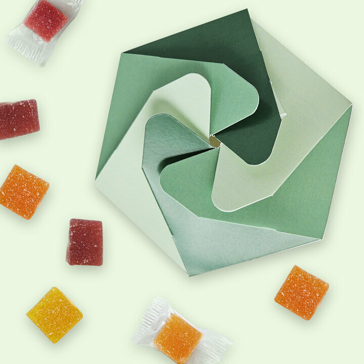 Coffret d'un assortiment de p�tes de fruits 